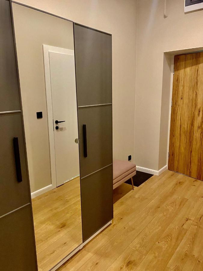 Jan III Sobieski - Luksusowy Apartament S Prywatny Darmowy Parking Гливице Екстериор снимка